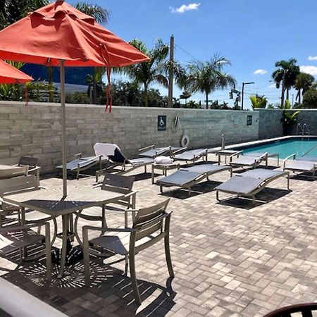 Hilton Garden Inn West Palm Beach I95 Outlets Exteriör bild