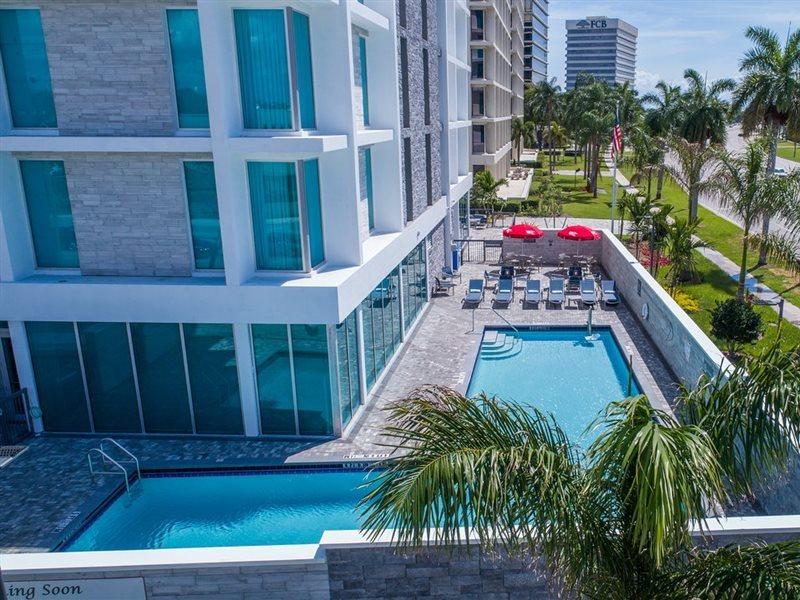 Hilton Garden Inn West Palm Beach I95 Outlets Exteriör bild