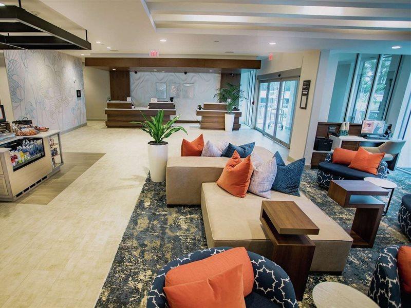 Hilton Garden Inn West Palm Beach I95 Outlets Exteriör bild