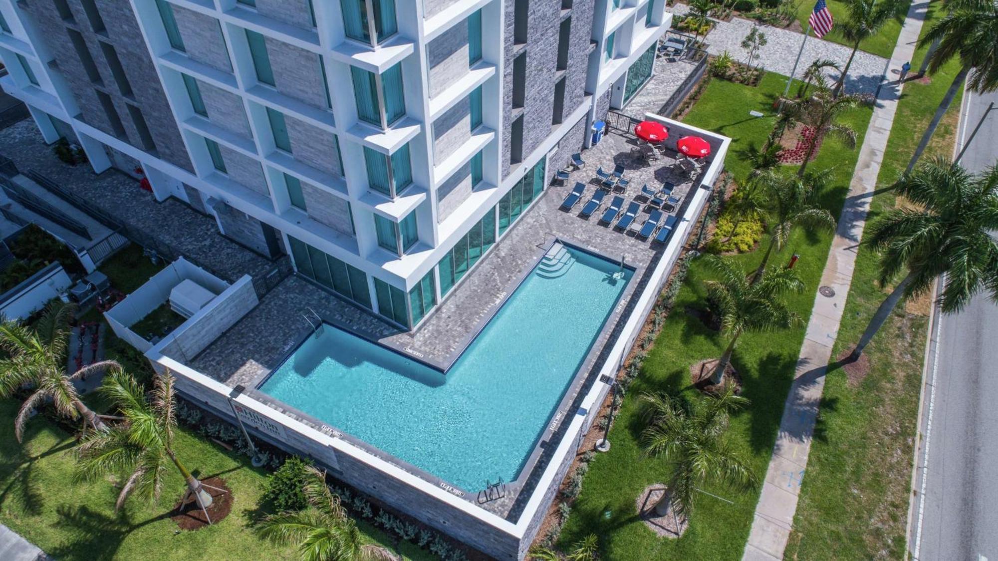 Hilton Garden Inn West Palm Beach I95 Outlets Exteriör bild